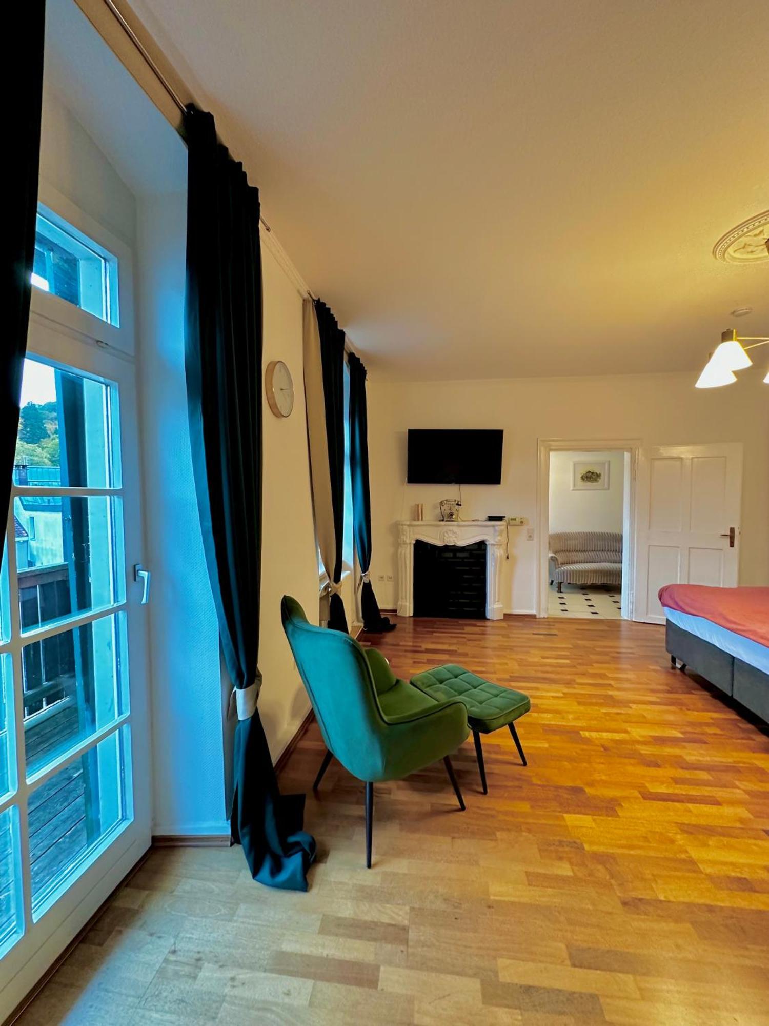 Hirsch Appartements Baden-Baden Exteriör bild