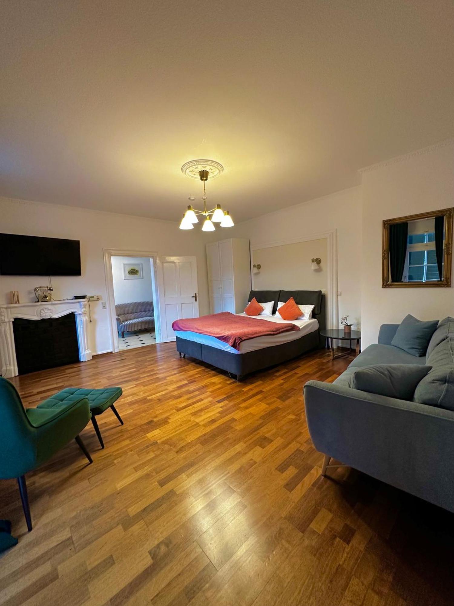Hirsch Appartements Baden-Baden Exteriör bild