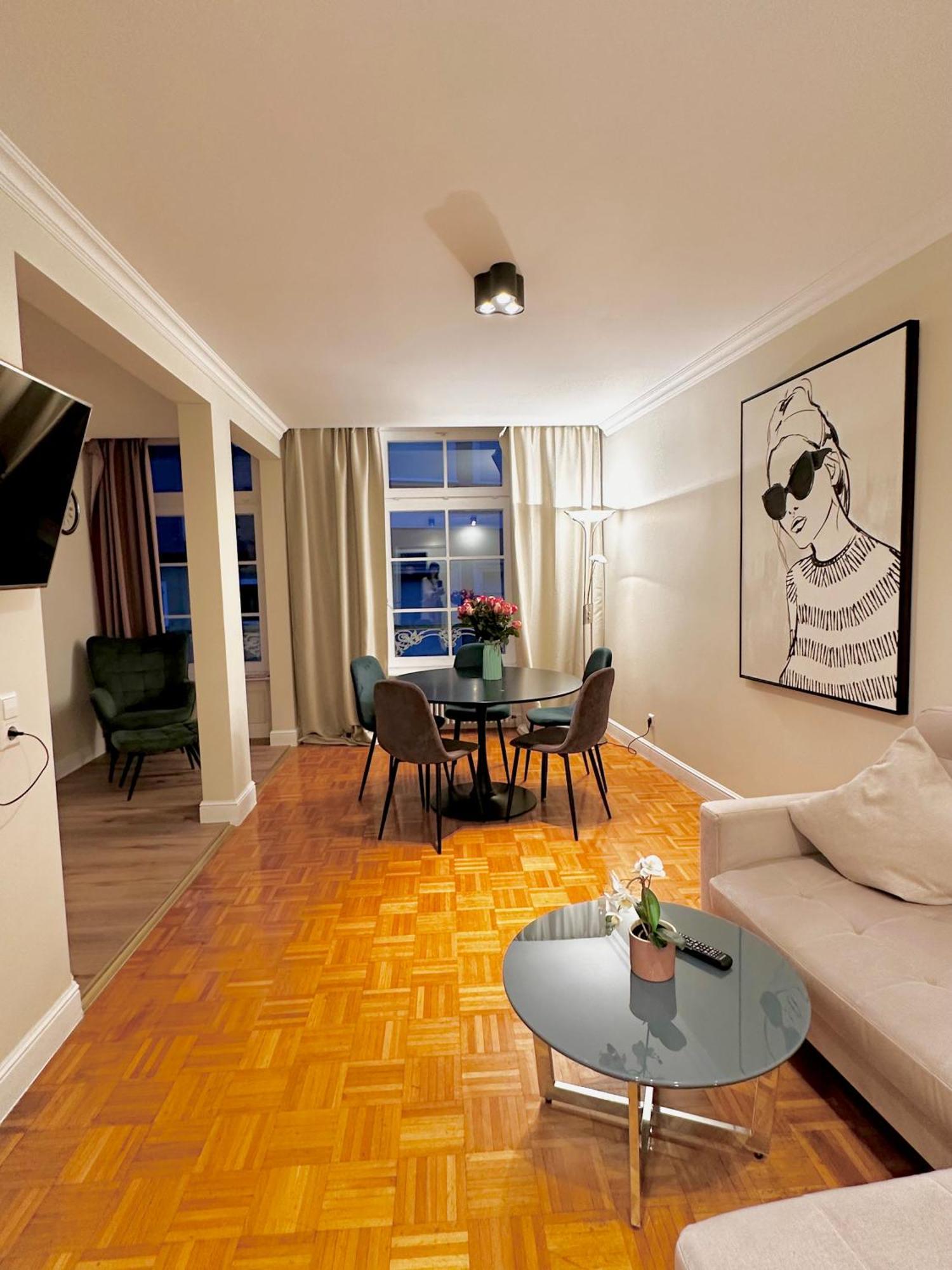 Hirsch Appartements Baden-Baden Exteriör bild