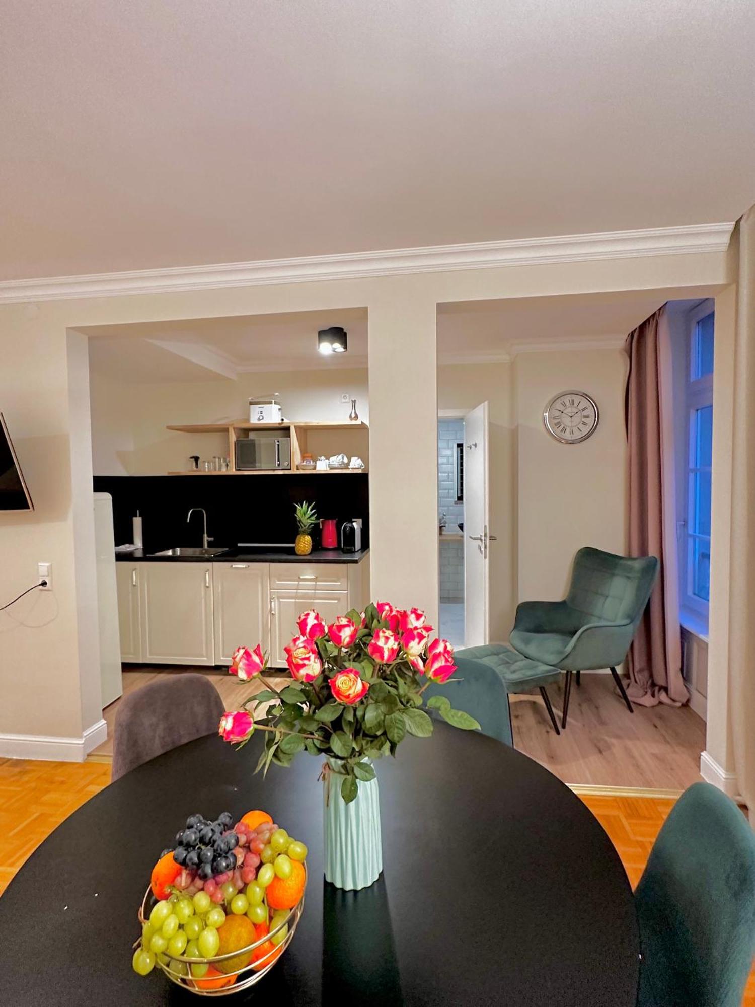 Hirsch Appartements Baden-Baden Exteriör bild